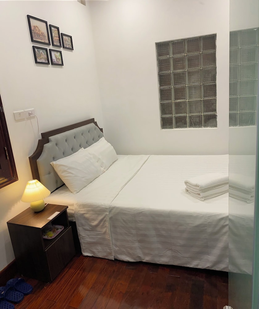 Hanoi Adela Hotel