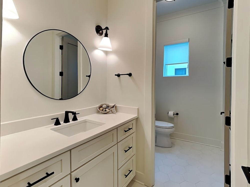 Viviana #10 by Southern Vacation Rentals