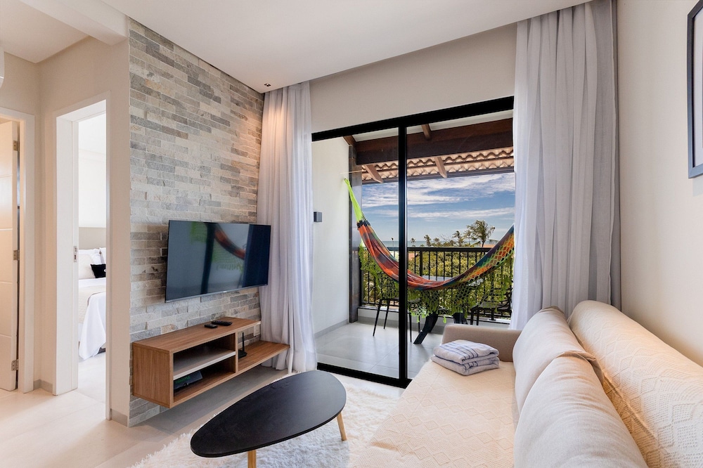 Miami House Cumbuco by Carpediem