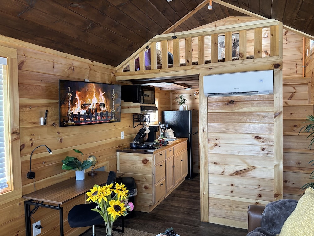 Sojourn Lodging