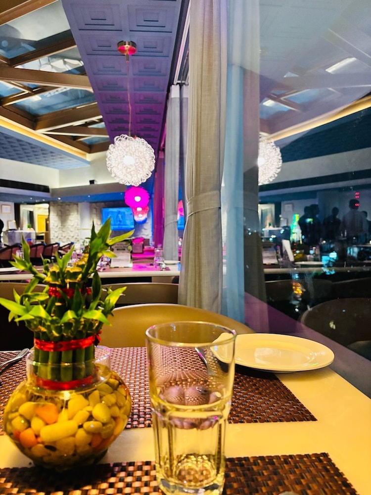 Delta Suites - The Soothing Luxury
