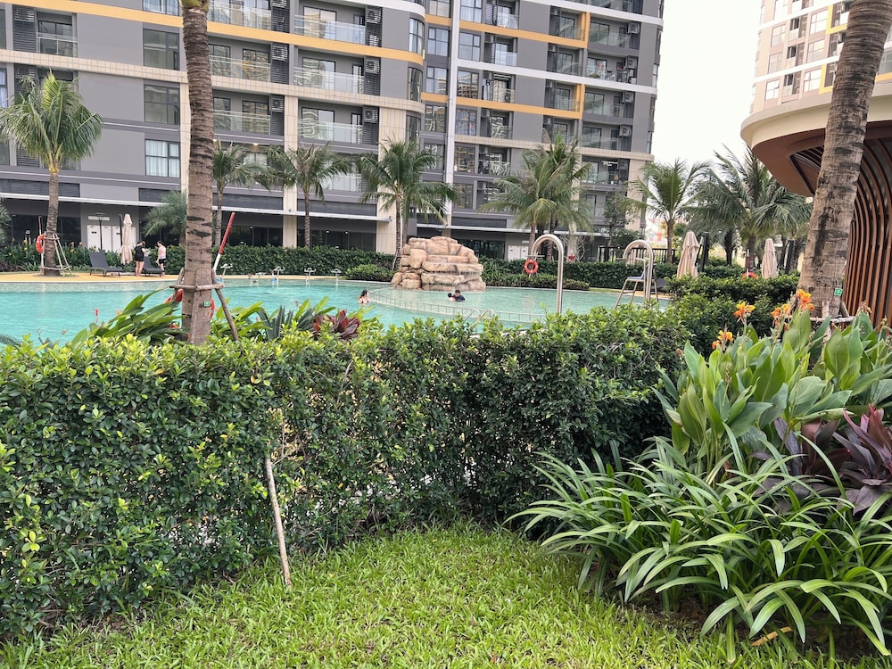 Vinhomes Grand Park-The Beverly Hills