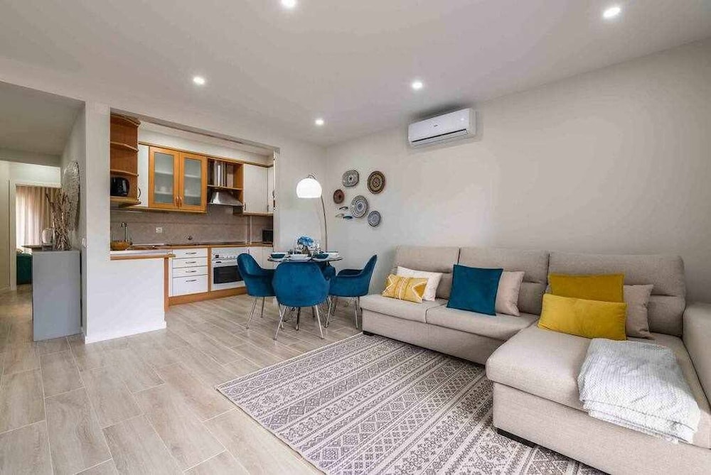 Casa Santa Maria - Sea View - 500m to Beach - Wifi