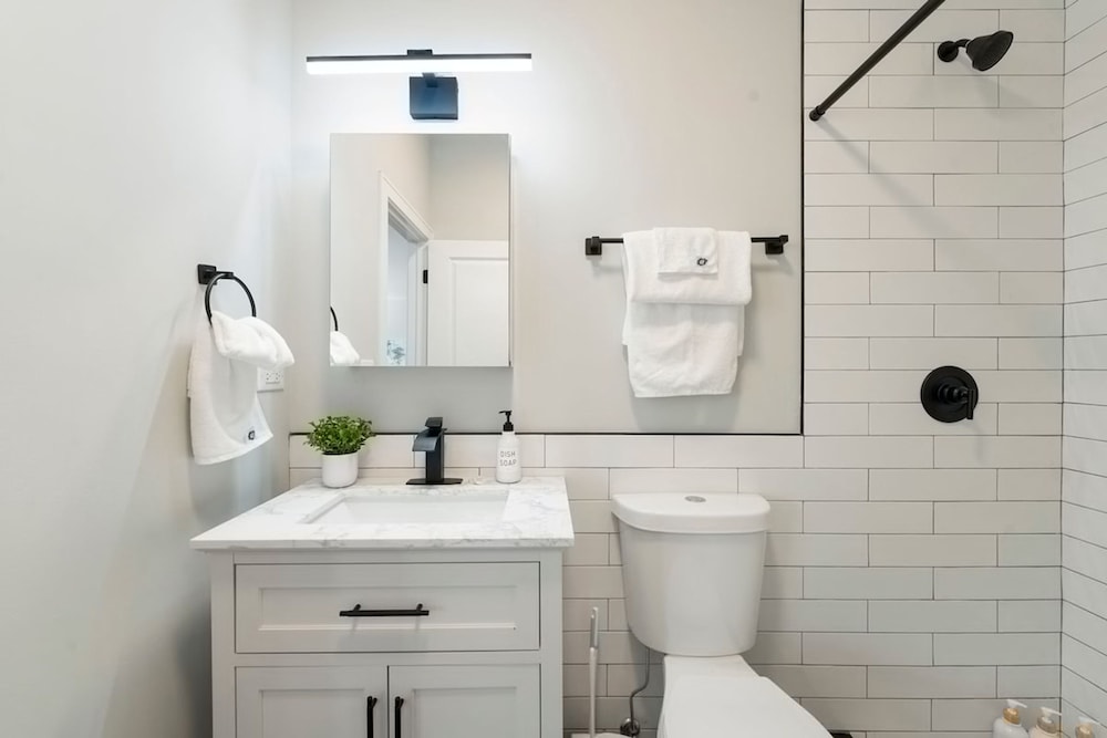 2 Bed 3 Bath Chicago Condo