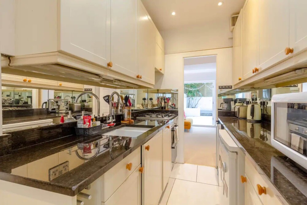 Stylish 1 Bedroom Apartment in Pimlico With Lovely Garden