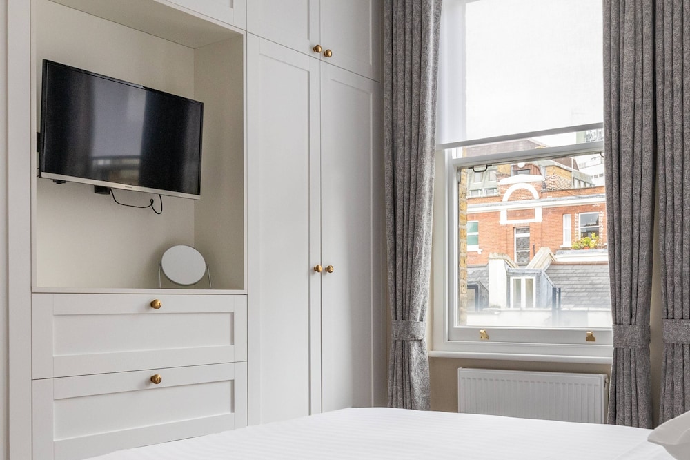 Great Russell Street by Onefinestay view 4
