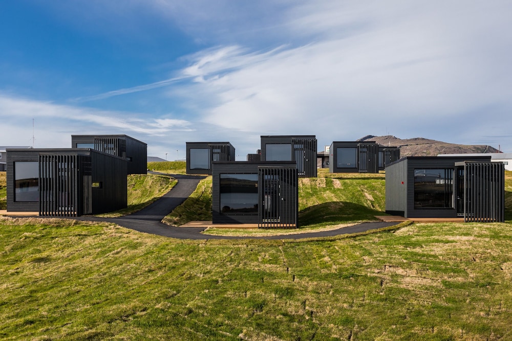 Hotel Harbour View - Image 1