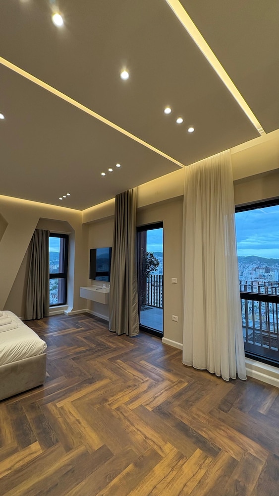 Blue Boutique Apartments 3