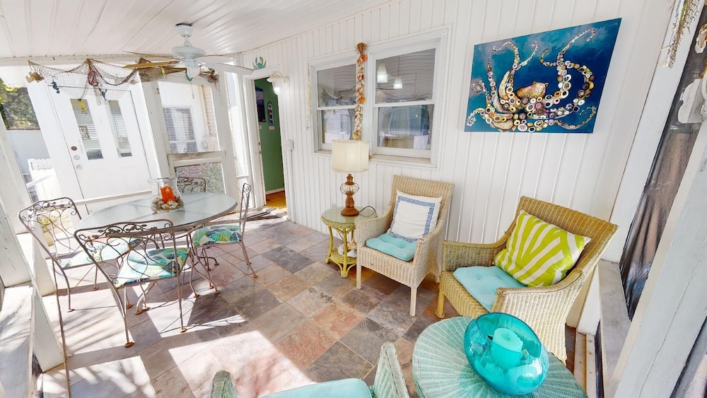 Under The Tybee Sun by Tybee Vacation Rentals