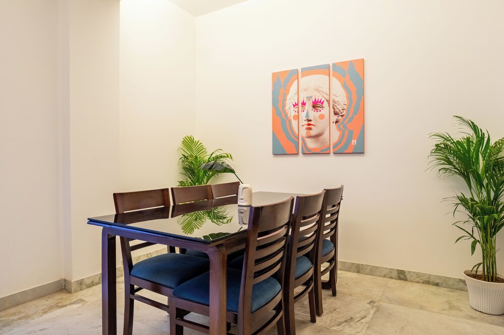 Housr 2 BHK Apartment Sector 39 Gurgaon