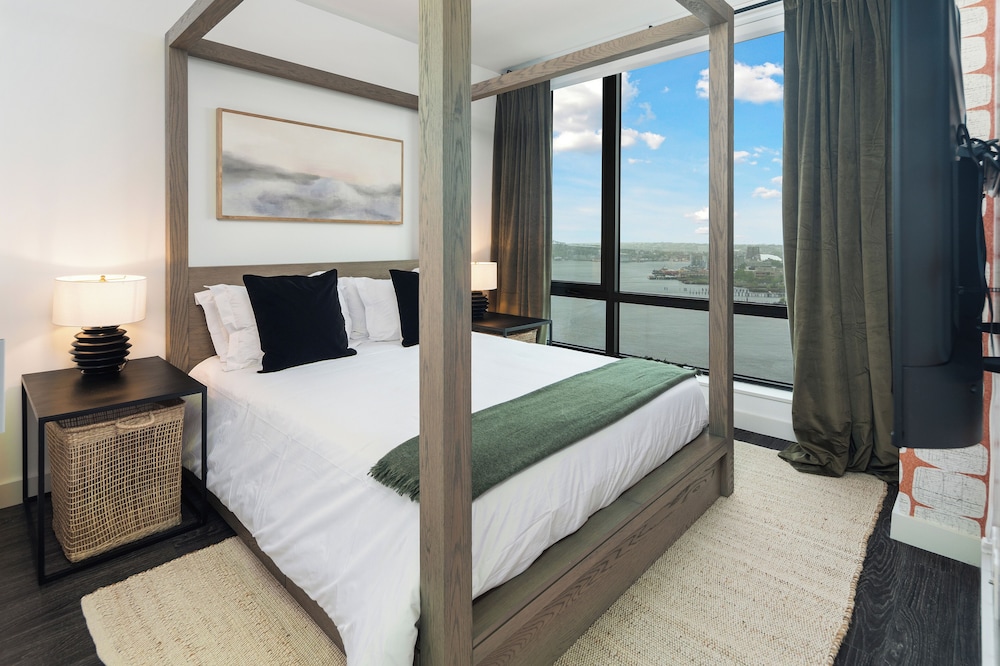Luxury Apartments by Hyatus Downtown Boston