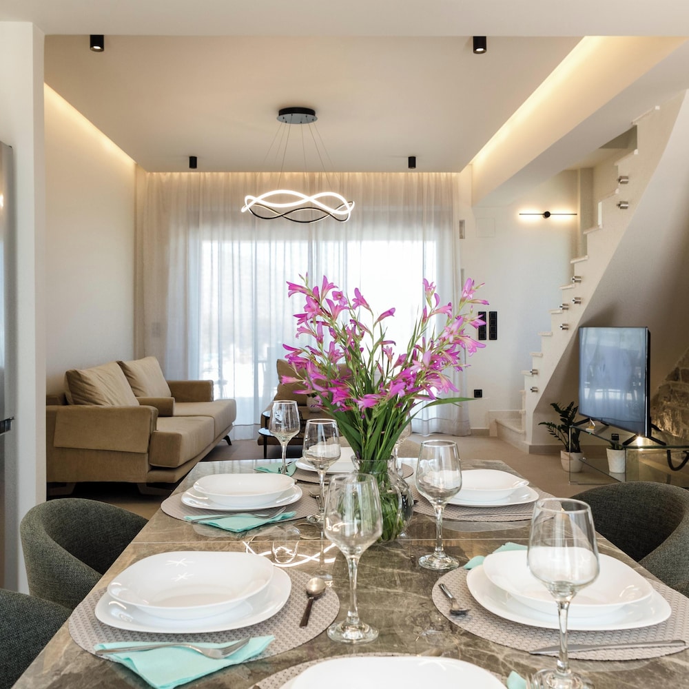 Amfitriti Villa