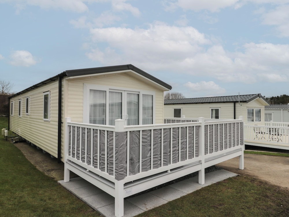 Rowan Court 2
