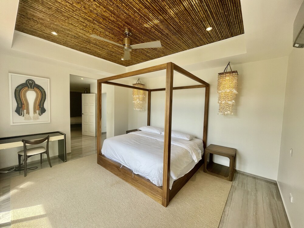 Ocean View Beach House with Pool - Hermosa Palms 44