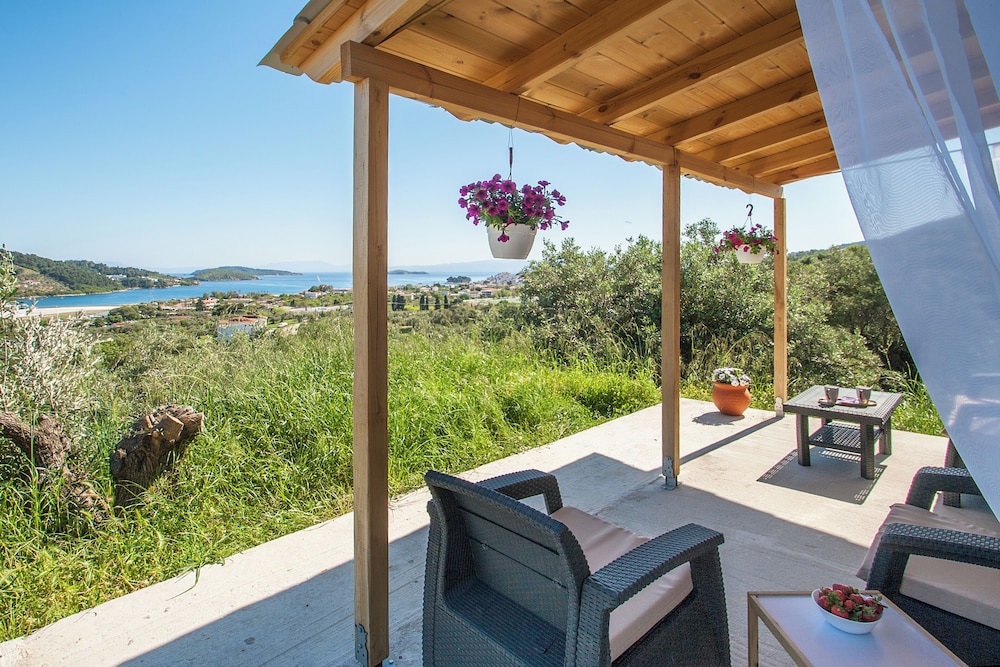 SkyFrame Apartments