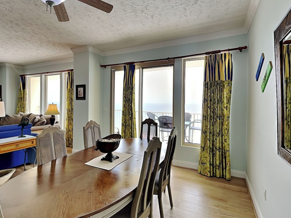 Gulf Crest #1402