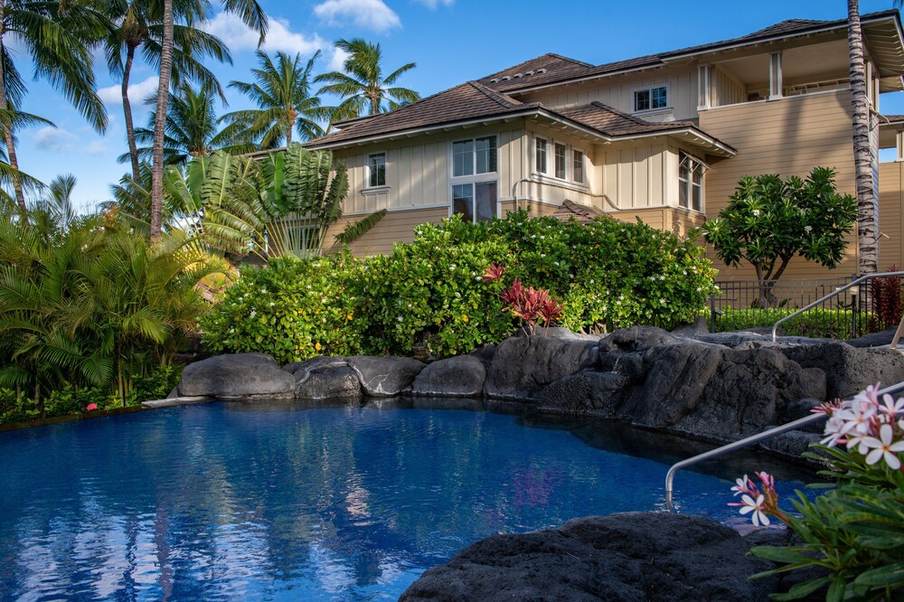 Tropical Top-floor Getaway - Fairway Villas G32 w/ Loft & Views