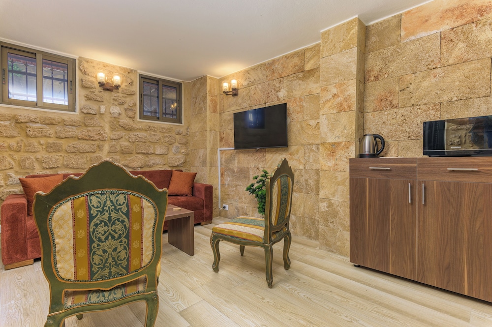 Casa Kik Apartments in Mina Tripoli
