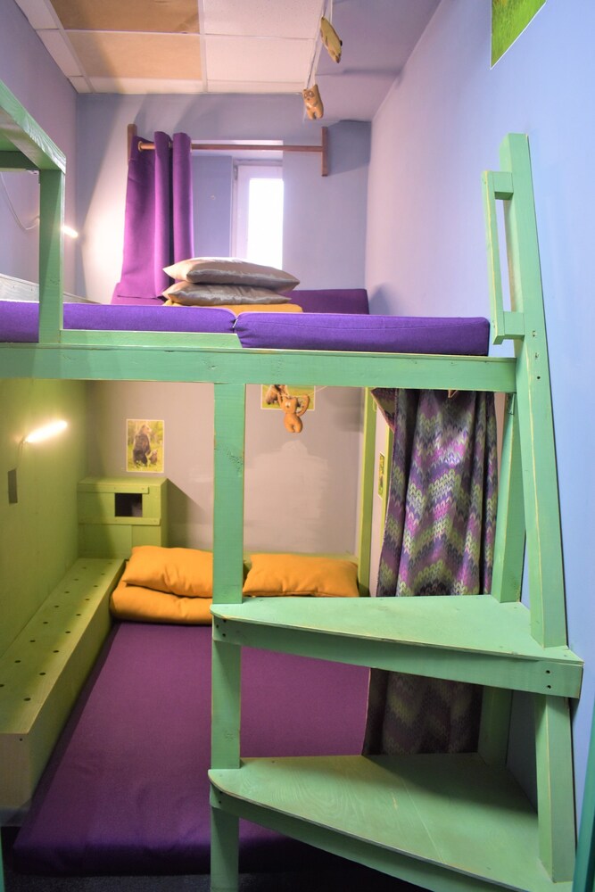Reshetnikov Hostel