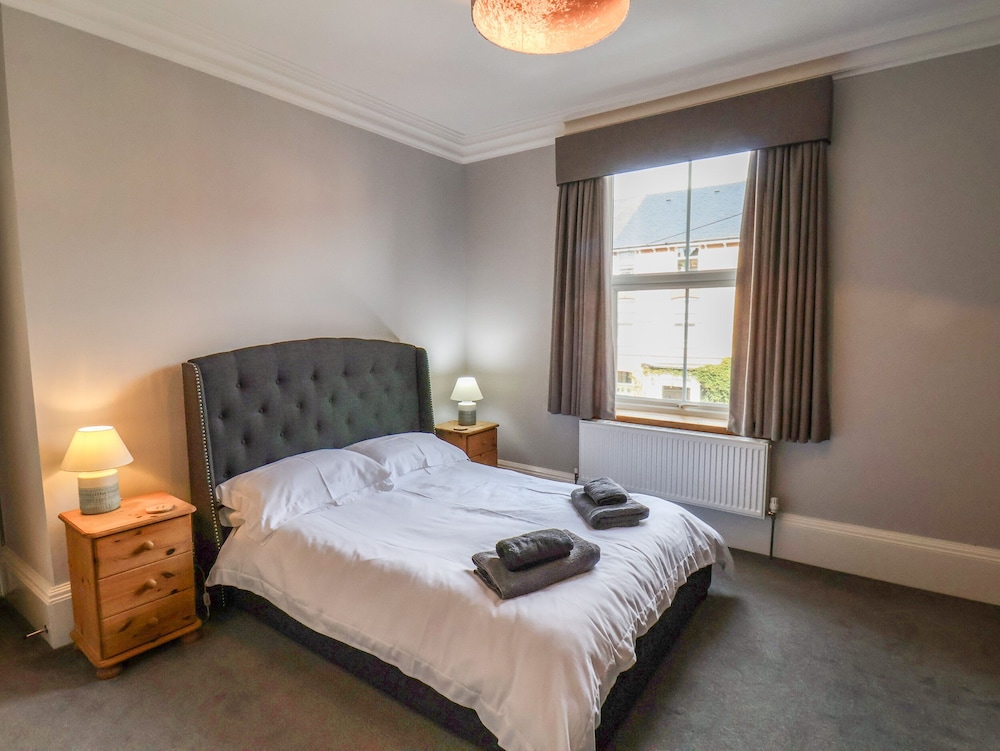 11 Highfield view 3