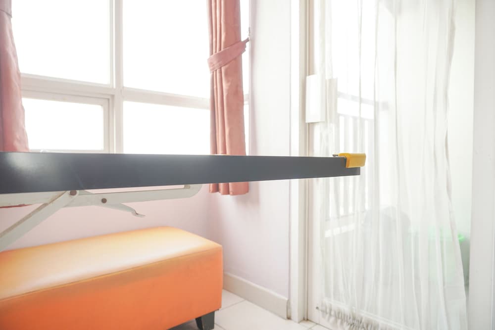 Homey And Nice Studio Cinere Bellevue Suites Apartment