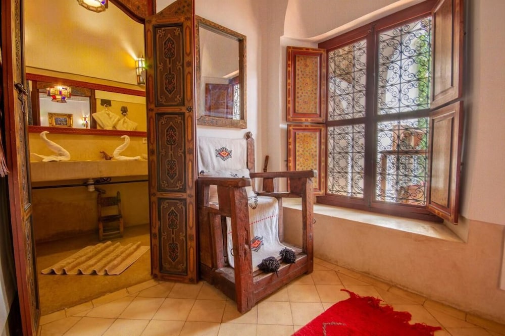 Riad Dombaraka