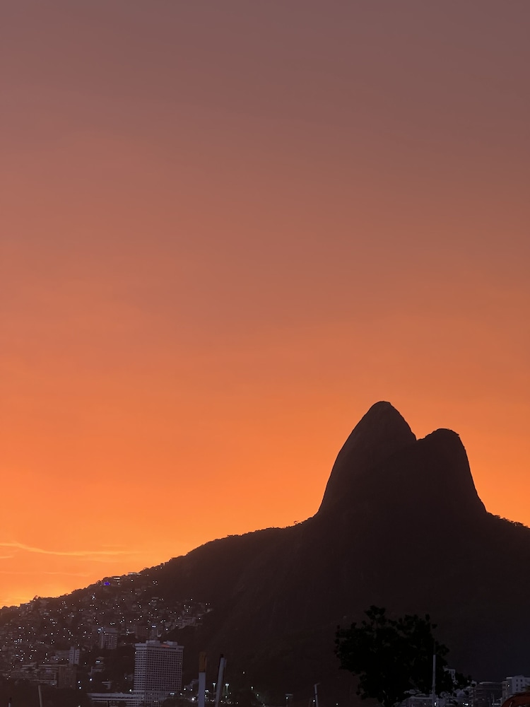 Ipanema - Leblon apt - great location