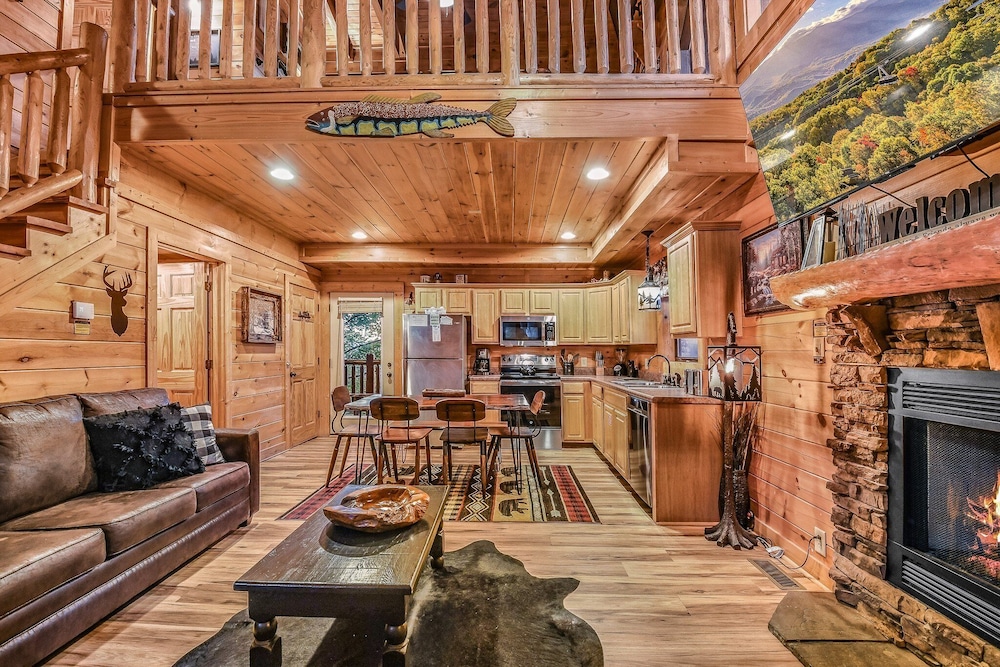 The Smoky Pines 2 Bedroom Cabin
