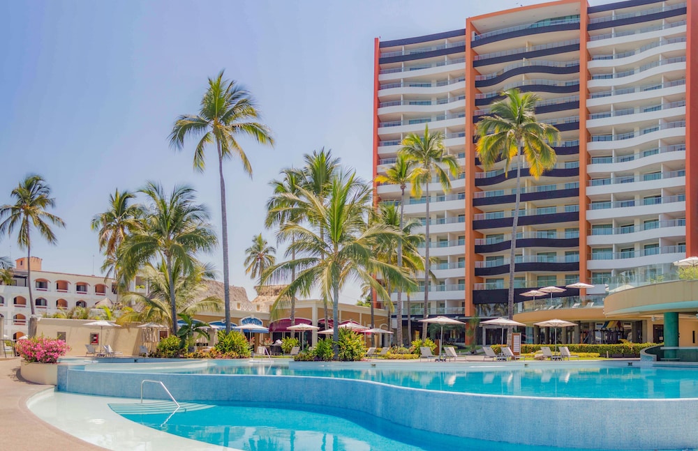 Puerto Vallarta Vacations - Sunset Plaza Beach Resort  Spa Pto Vallarta All Inclusive - Property Image 1