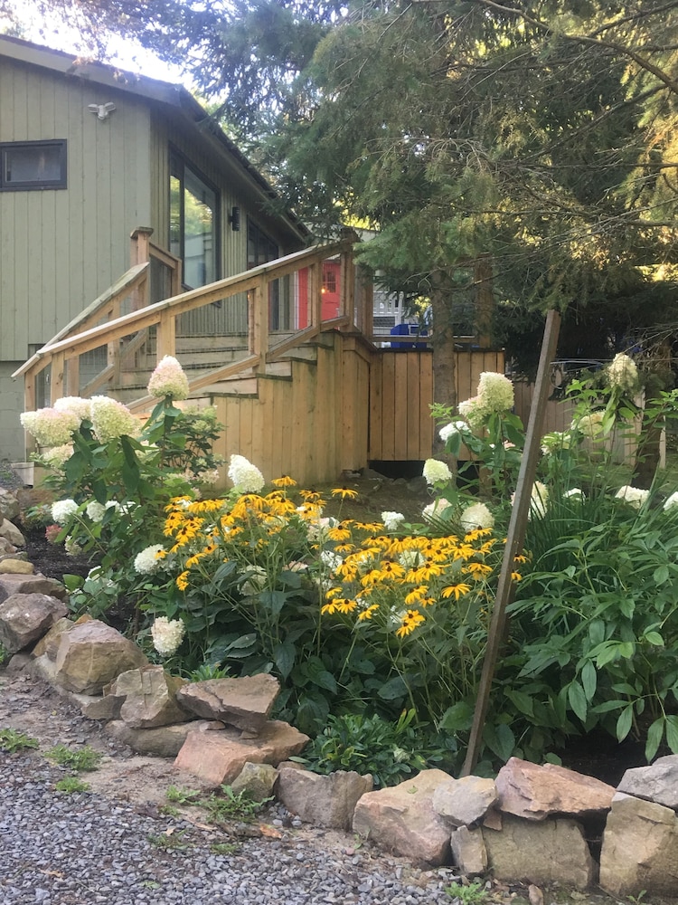 Watermark Waterfront Cottages