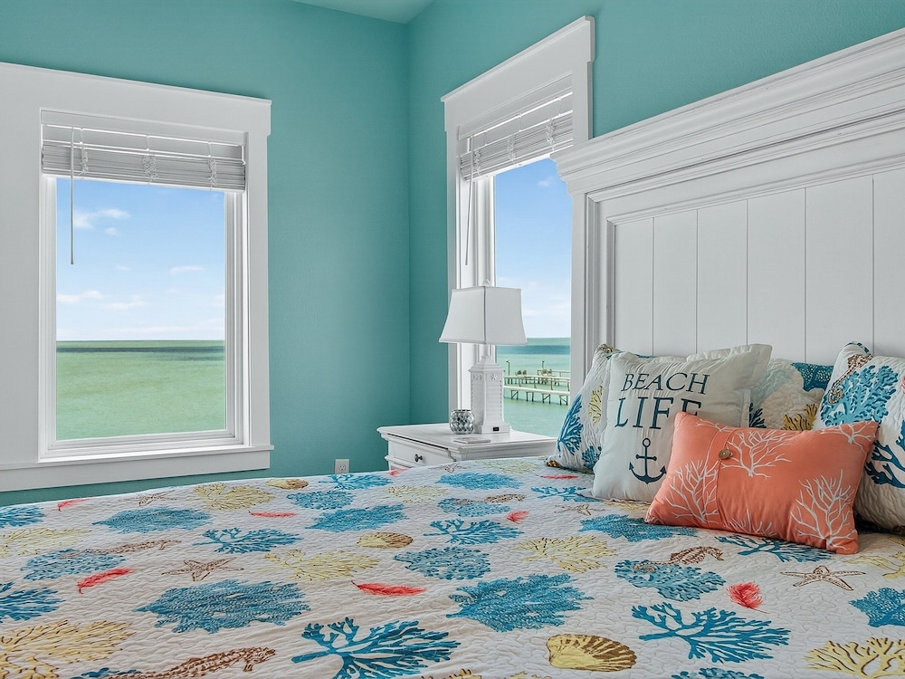 Coastal Vibes Rp230 3 Bedroom Home