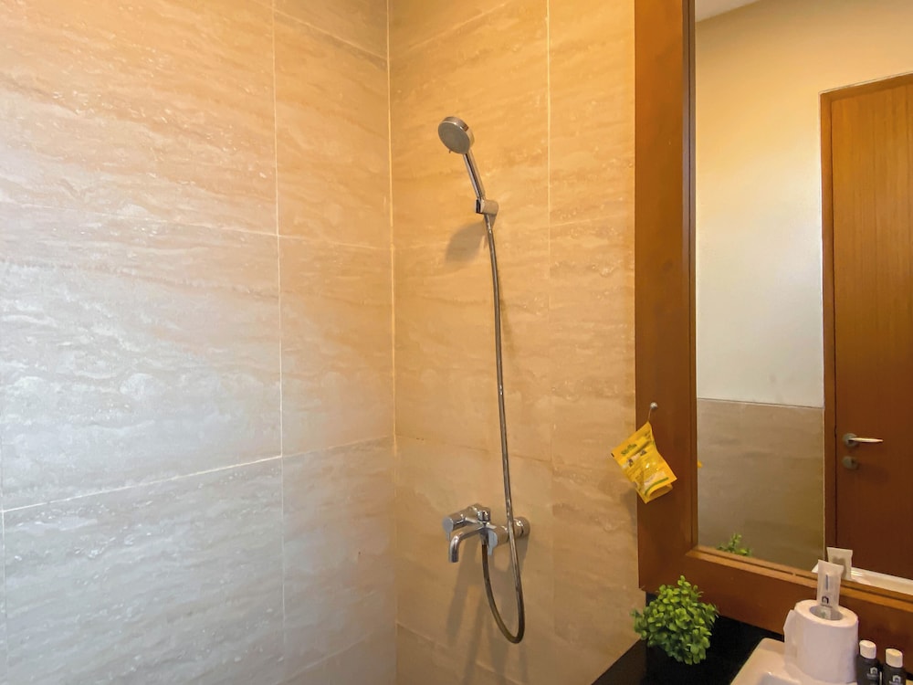 Spacious And Comfy 3Br (6 Pax) At Vimala Hills Villa & Resort Gadog