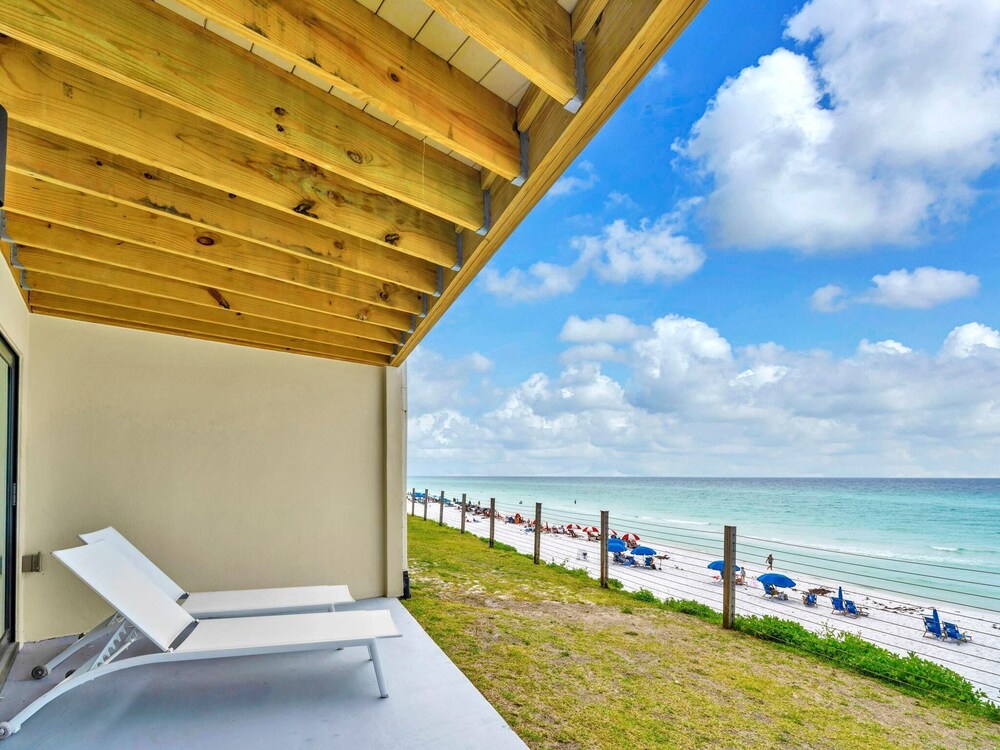 Blue Mountain Beach Villas 5B