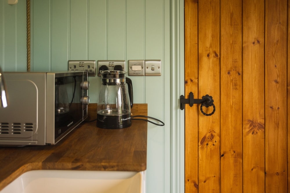 Mulsford Cottage Bed & Breakfast view 3