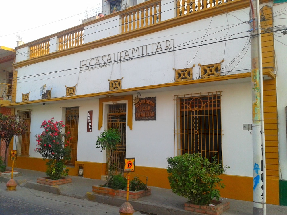 Hospedería Casa Familiar