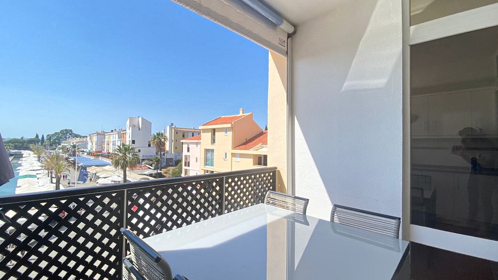 Penthouse Duplex Marina Plaza by Hsrentals Vilam