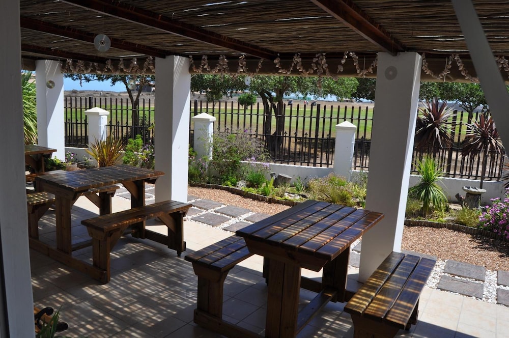 Makarios B&B