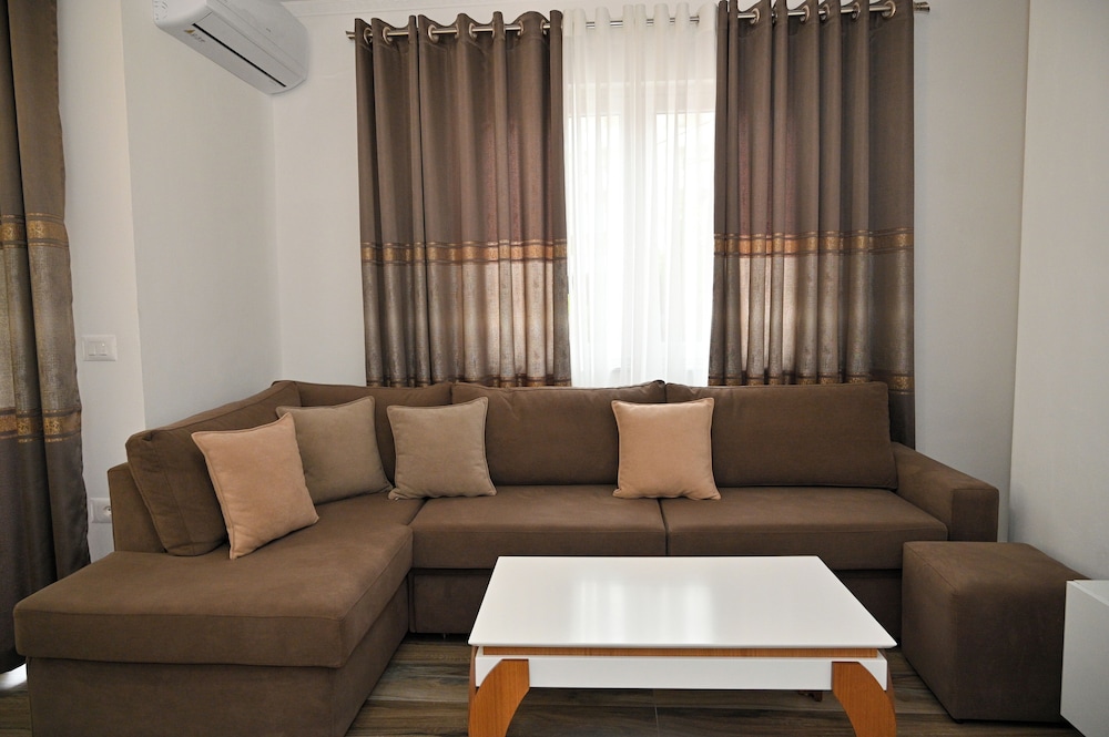 Elite Apartments