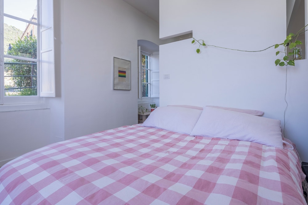 Central Cozy Nest With Parking Bogliasco