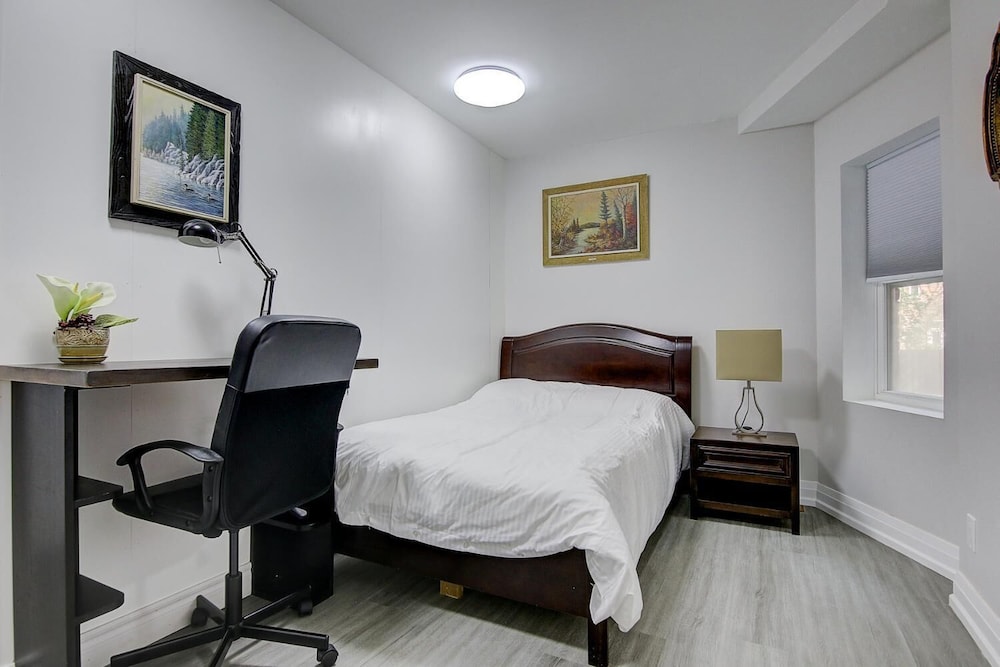 Spadina Guesthouse