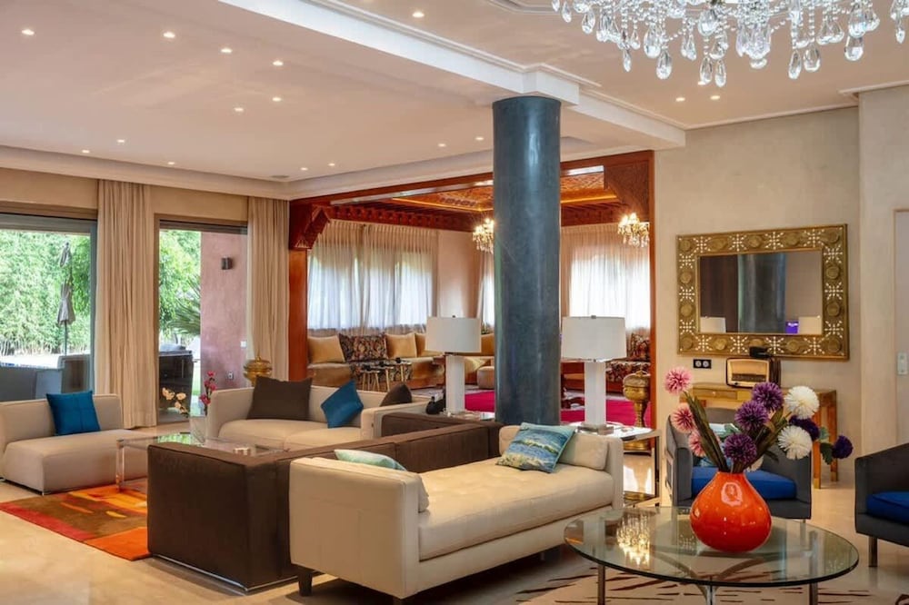 Villa Lamaan - Private Domain Pool and Hammam