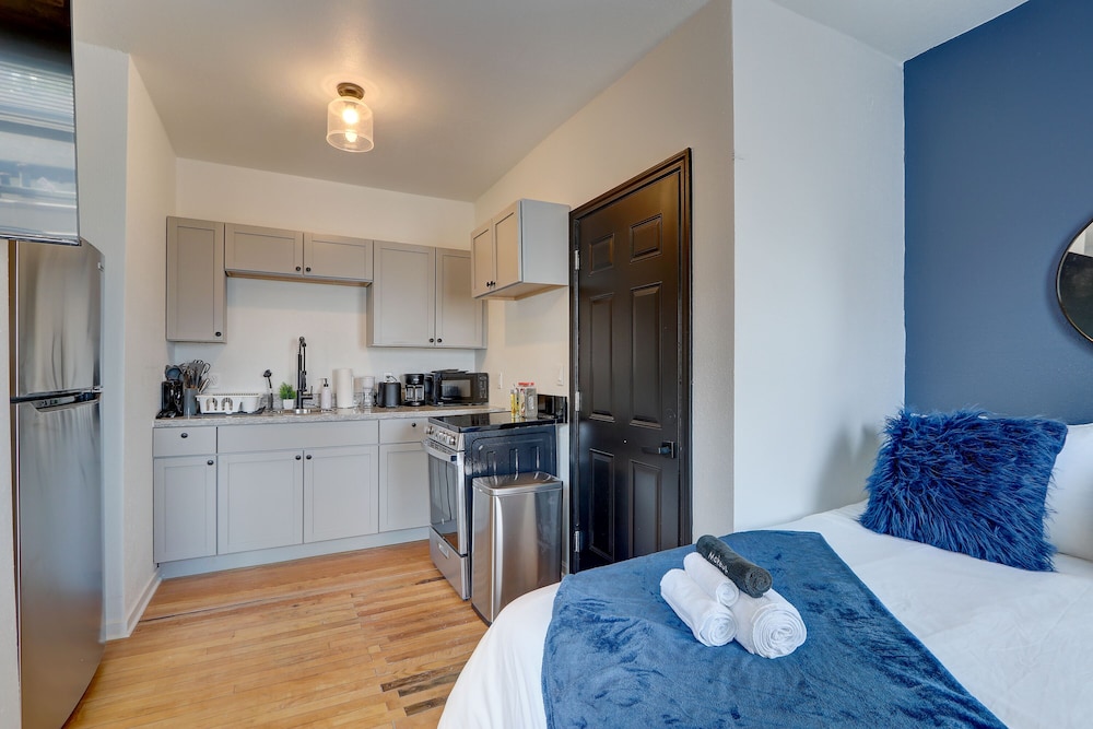 ROVE LIVING/KB - Prospect