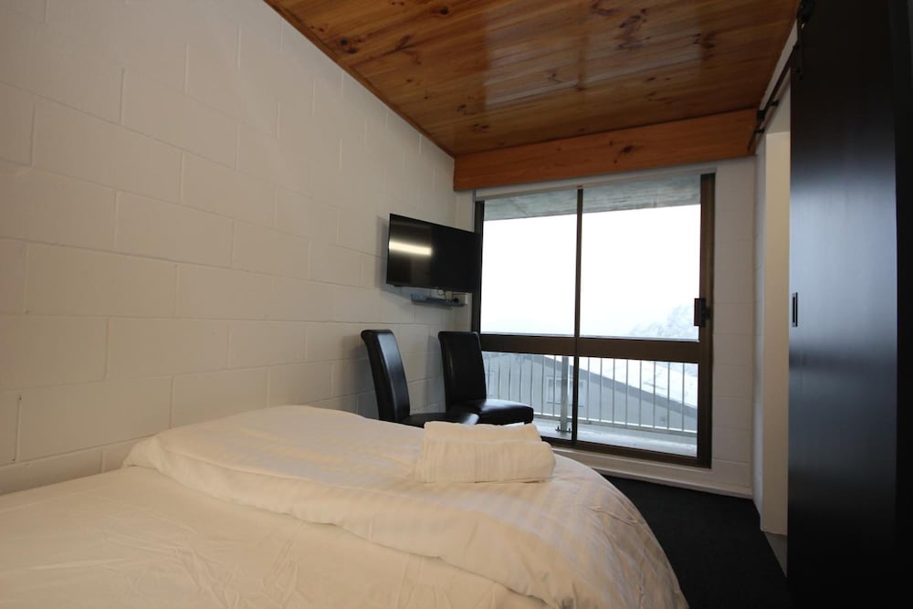 Falls Creek Hotel