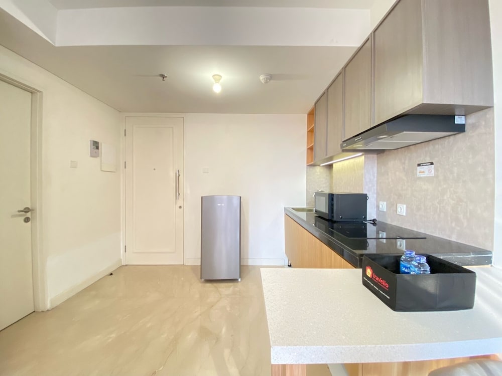 Comfy 1Br Deluxe Apartment At Landmark Residence Bandung