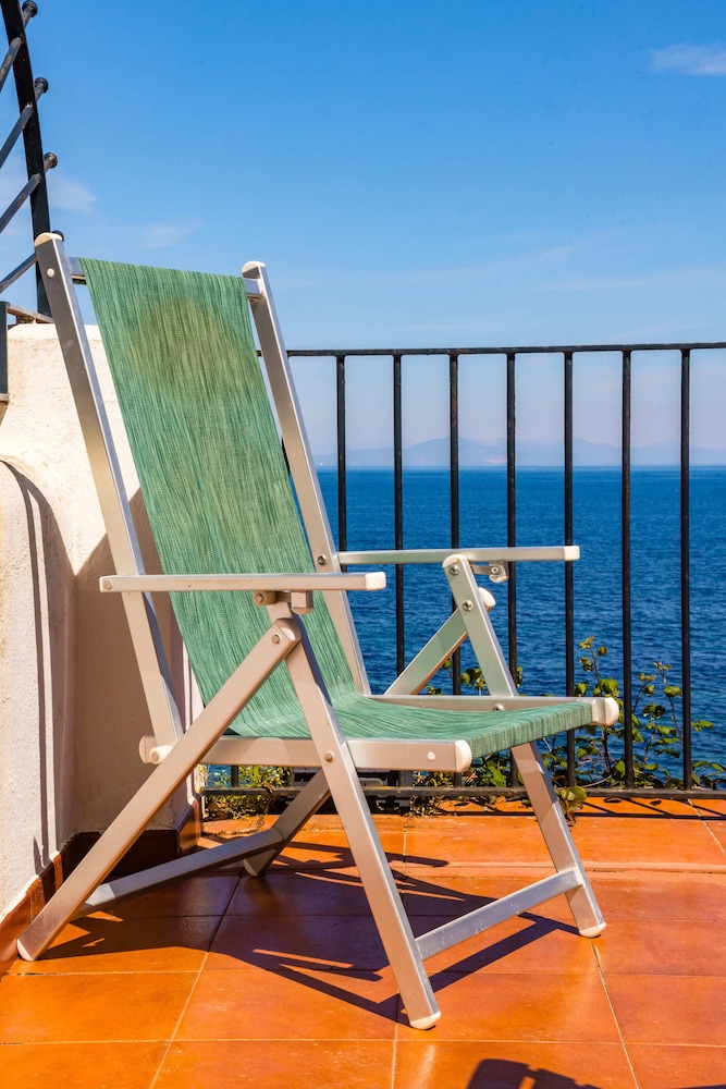 Heavenly Terrace by Napoliapartments