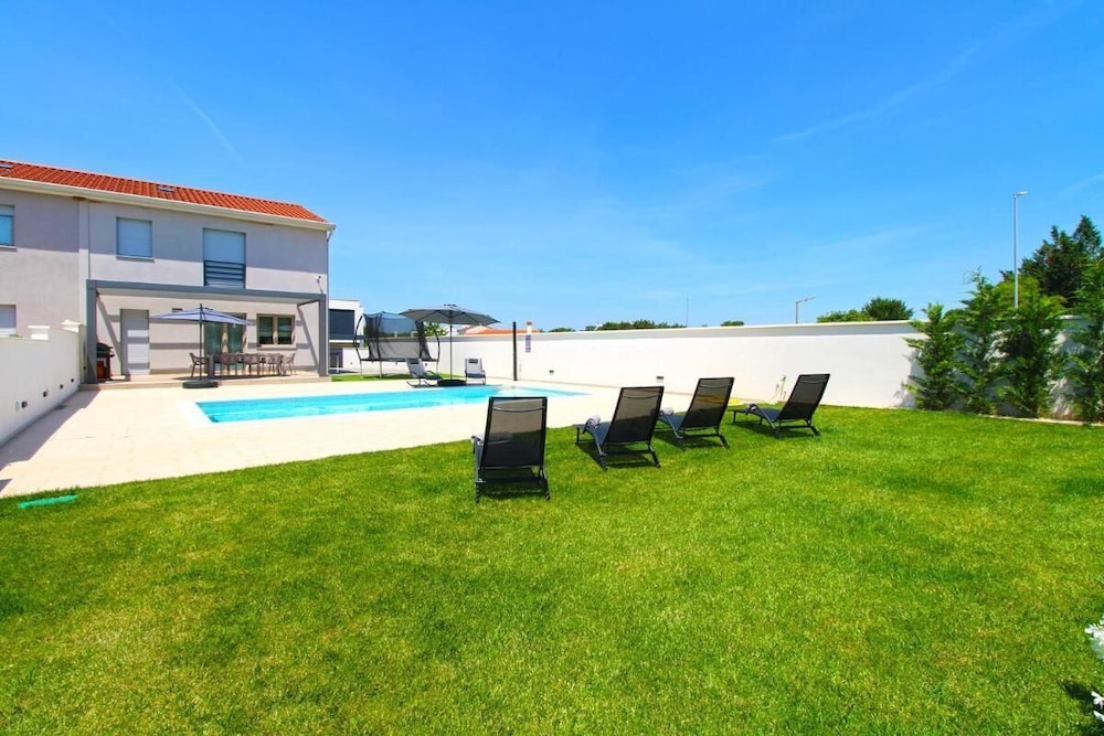 Elegant Villa With Private Pool in Bale