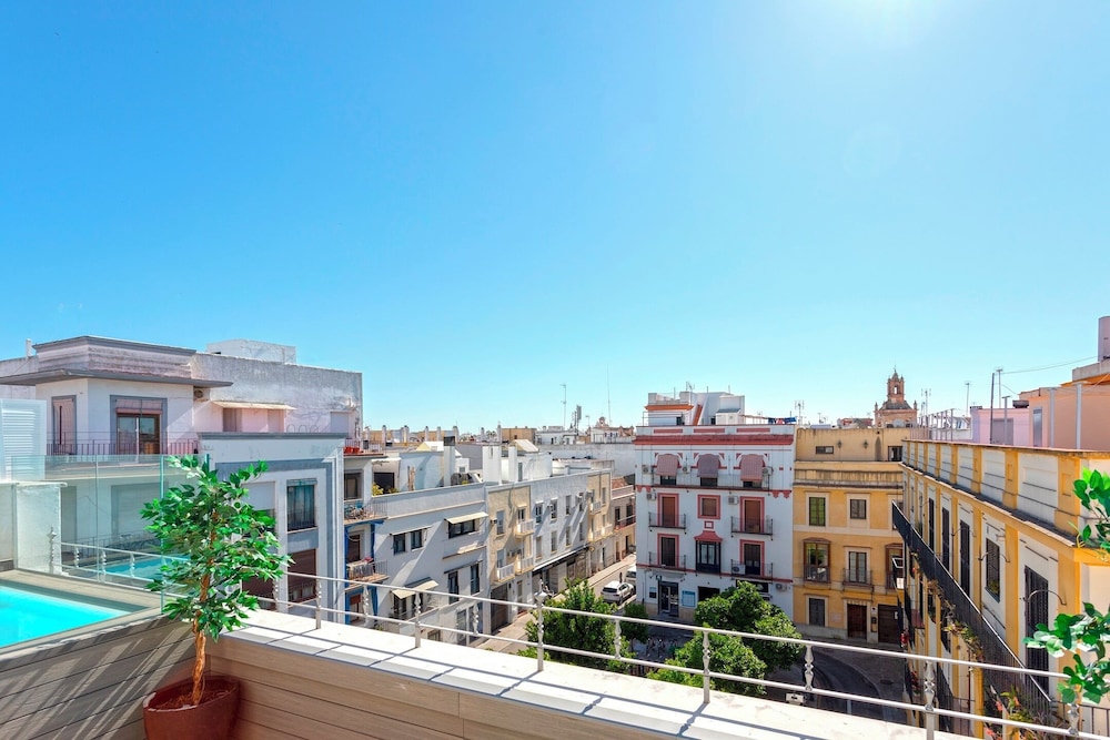 Exclusive Apartment in Seville. San Vicente I