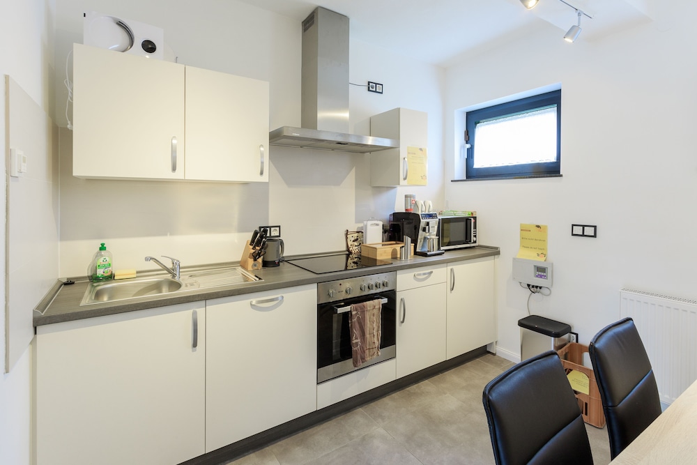 Apartments-Room Leverkusen City