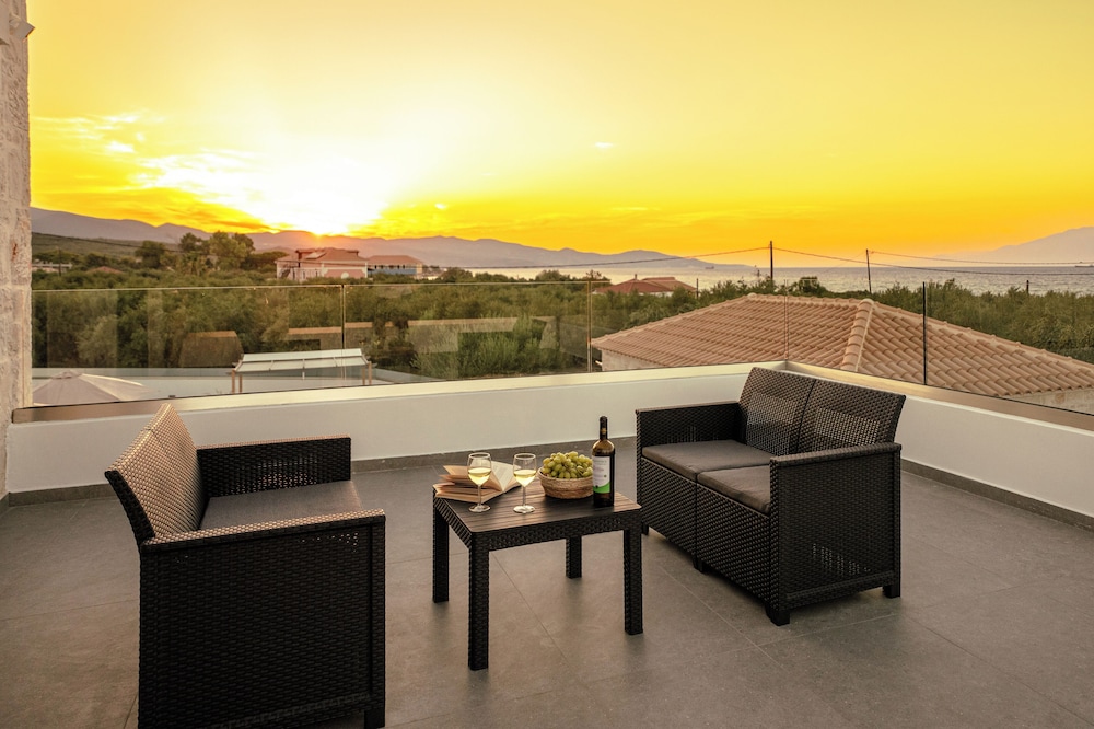 Seaview Villa Volter