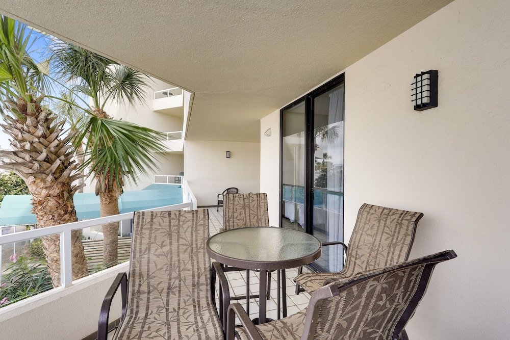 East Pass Towers 107 2 Bedroom Condo by RedAwning